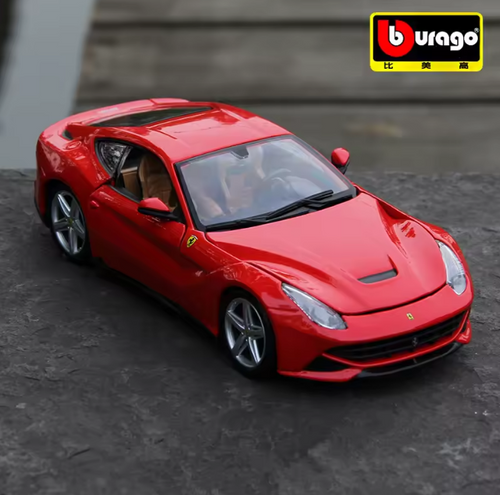 Bburago 1:24 Ferrari F12 Berlinetta Diecast Model Car