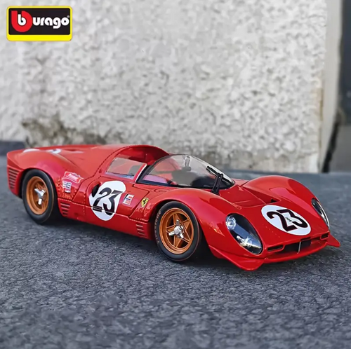 Bburago 1:24 Ferrari 330 P4 Daytona 1967 Diecast Model Car