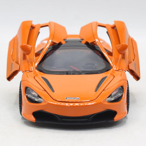 Diecast Model Car – 1:24 Scale with Light & Sound and Openable Doors