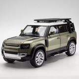 Land Rover Defender 1:18 Diecast Model Car