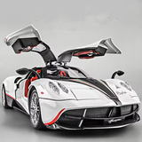 Pagani Huayra Dinastia Diecast Model Car – 1:18 Scale with Smoke
