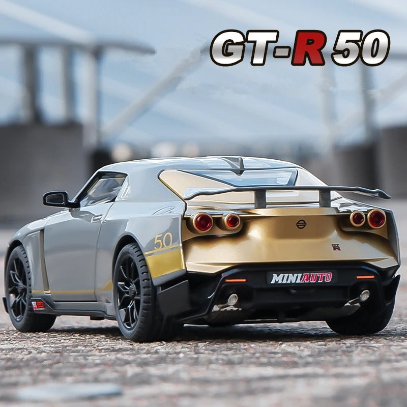 Nissan GTR-50 1:24 Diecast Model Car – Lights & Sound Pull-Back