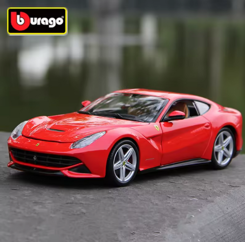 Bburago 1:24 Ferrari F12 Berlinetta Diecast Model Car