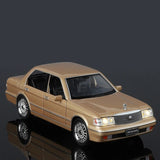Toyota Crown Royal Classic 1:32 Diecast Model Car