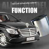 Mercedes-Benz E300 1:24 Diecast Model Car