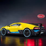 Bugatti Divo 1:18 Diecast Model Car