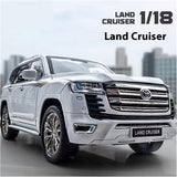 Toyota Land Cruiser LC300 1:18 Diecast Model Car – Light & Sound