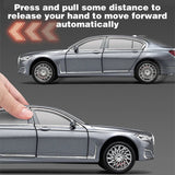BMW 760Li 1:24 Diecast Model Car – Pull-Back with Lights & Sound