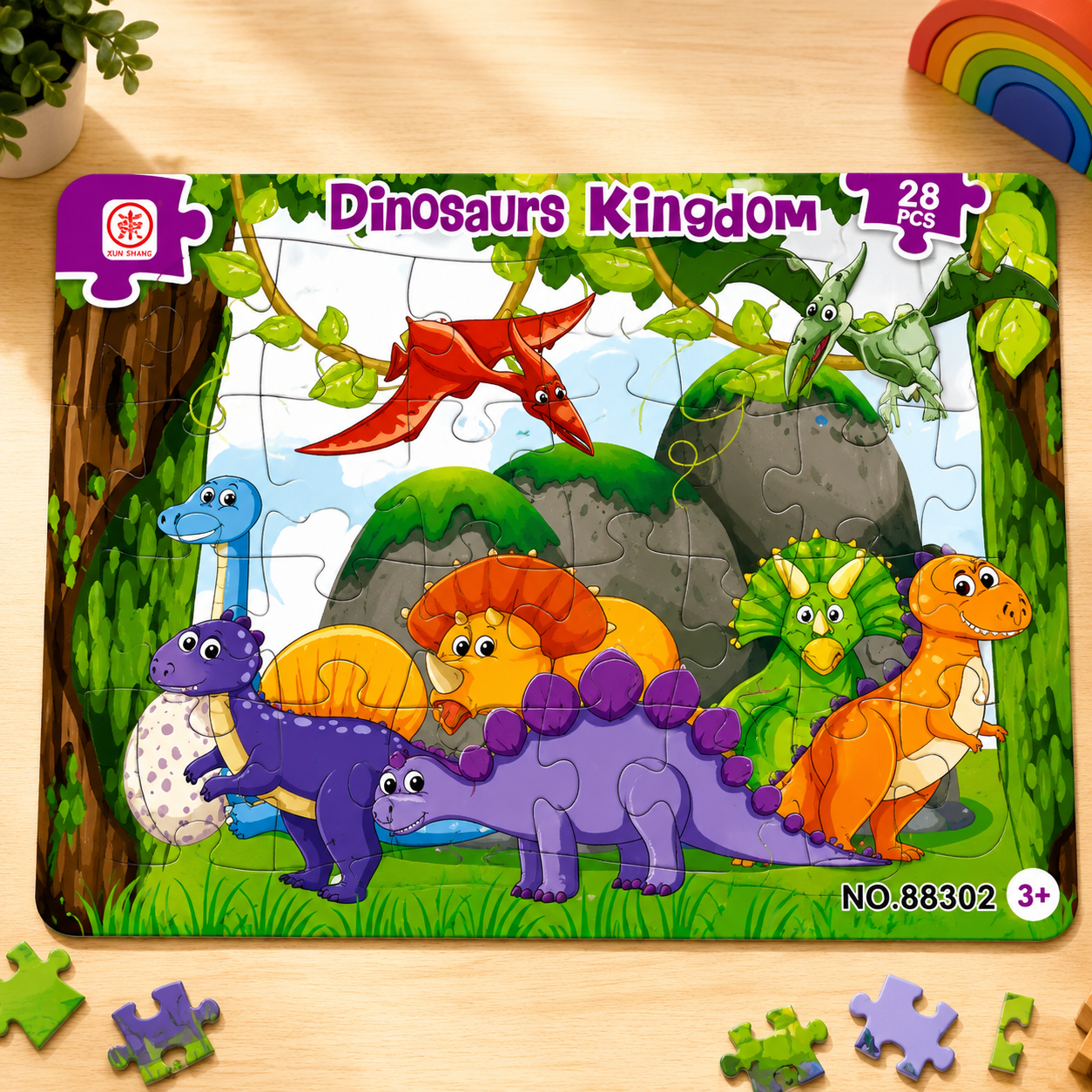 Wooden jigsaw puzzle animal world theme