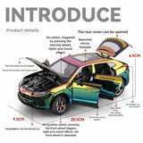 Lamborghini Urus Crystal Color Diecast Model Car – 1:24 Scale