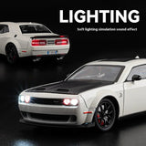 Dodge Challenger Hellcat 1:24 Diecast Model Car