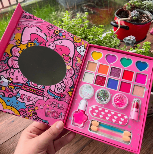 Hello Kitty Girls Makeup Set – 22 Pcs Pretend Play Kit