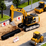 1:64 Scale Mini RC Excavator – Desktop Construction Toy