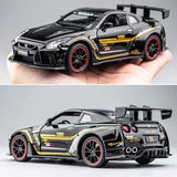 Nissan GTR 1:24 Diecast Model Car – Pull-Back Collectible