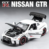 Nissan GTR 1:24 Diecast Model Car – Pull-Back Collectible