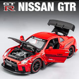 Nissan GTR 1:24 Diecast Model Car – Pull-Back Collectible