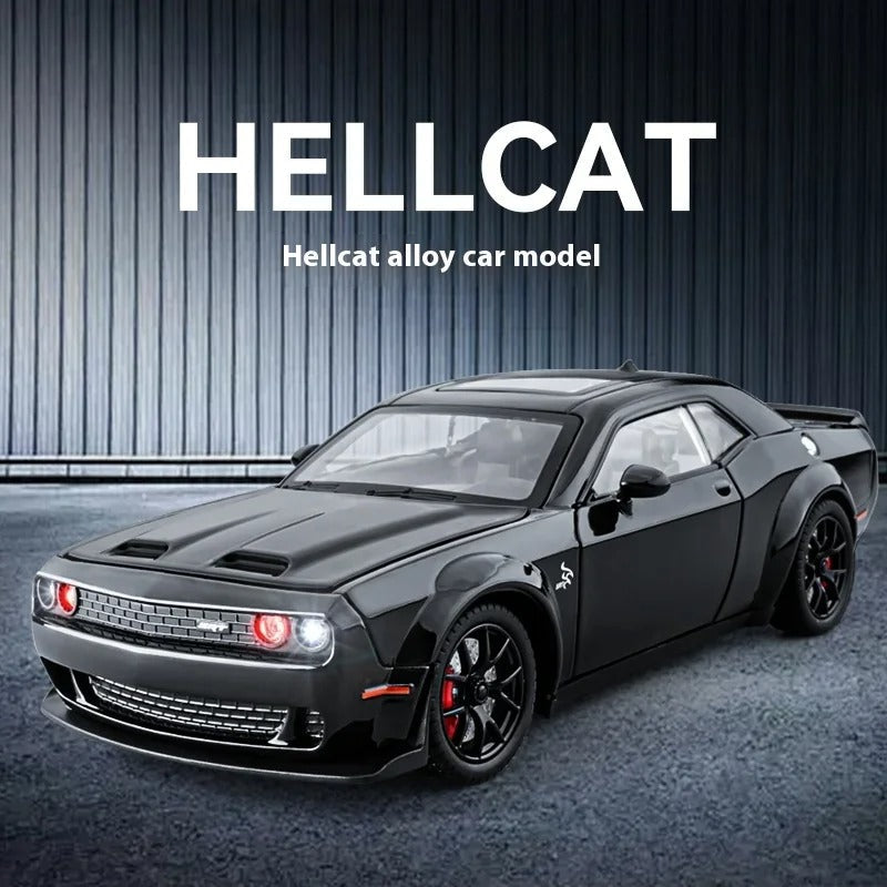 Dodge Challenger Hellcat 1:24 Diecast Model Car