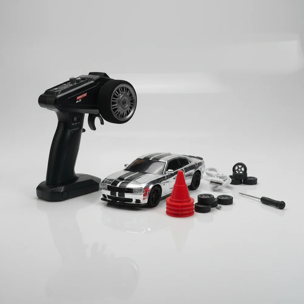 1:43 Scale Mini RC Drift Car – 4WD with LED Lights & Rechargeable Battery